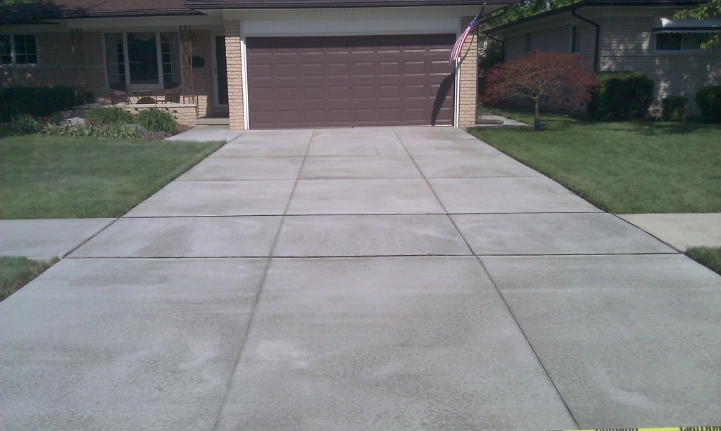 driveway concrete installer Washington Twp 