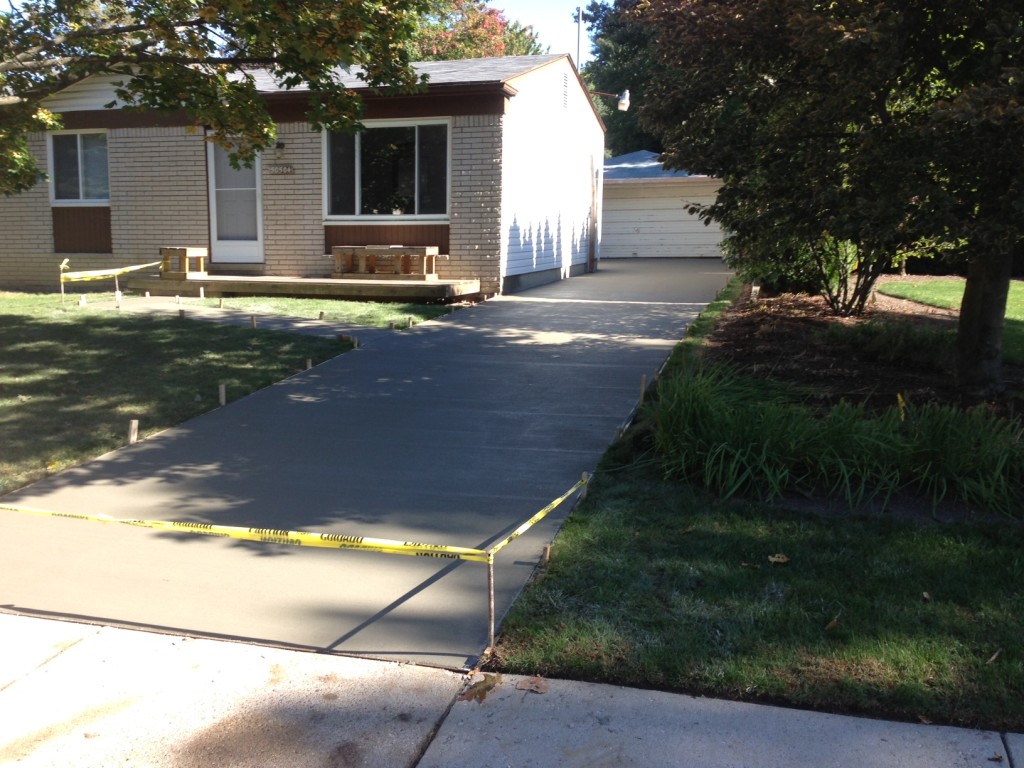 concrete driveway birmingham mi