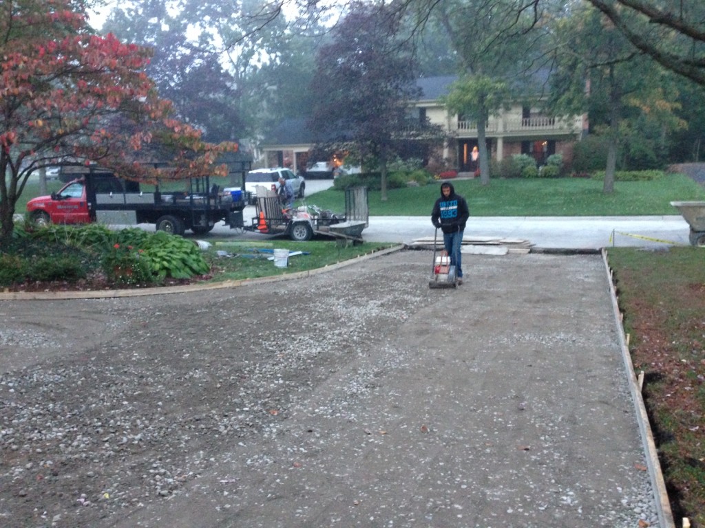 concrete driveway chesterfield mi